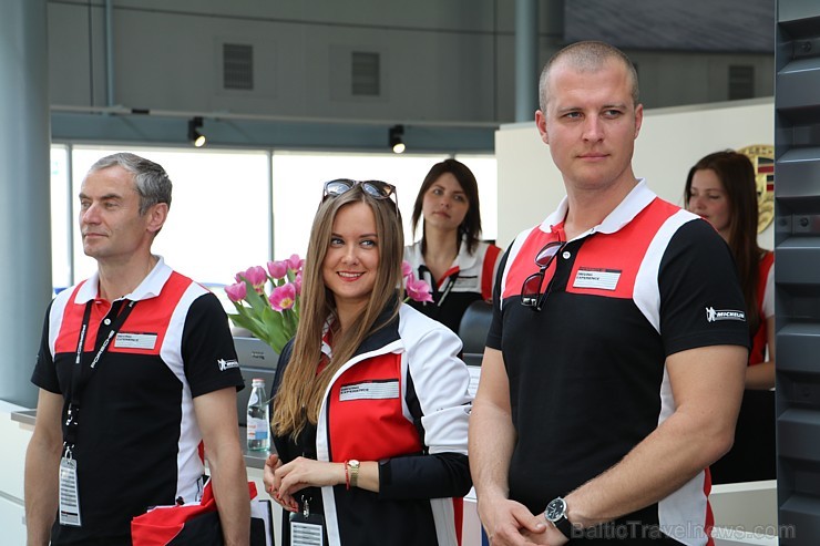 Travelnews.lv redakcija izbrauc «Porsche Road Tour» ar 8 spēkratiem un izbauda Vidzemes pavasari Travelnews.lv redakcija izbrauc «Porsche Road Tour» ar 8 spēkratiem un izbauda Vidzemes pavasari 197665