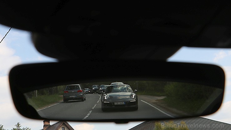 Travelnews.lv redakcija izbrauc «Porsche Road Tour» ar 8 spēkratiem un izbauda Vidzemes pavasari Travelnews.lv redakcija izbrauc «Porsche Road Tour» ar 8 spēkratiem un izbauda Vidzemes pavasari 197671