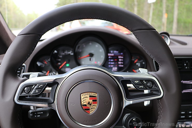 Travelnews.lv redakcija izbrauc «Porsche Road Tour» ar 8 spēkratiem un izbauda Vidzemes pavasari Travelnews.lv redakcija izbrauc «Porsche Road Tour» ar 8 spēkratiem un izbauda Vidzemes pavasari 197685