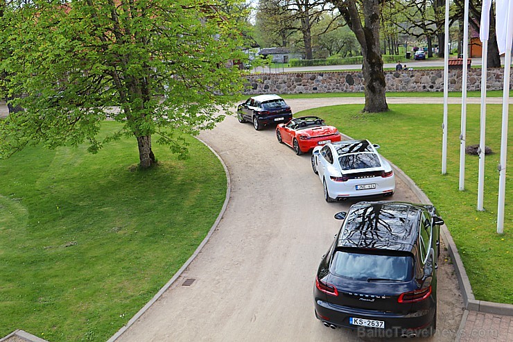 Travelnews.lv redakcija izbrauc «Porsche Road Tour» ar 8 spēkratiem un izbauda Vidzemes pavasari Travelnews.lv redakcija izbrauc «Porsche Road Tour» ar 8 spēkratiem un izbauda Vidzemes pavasari 197707
