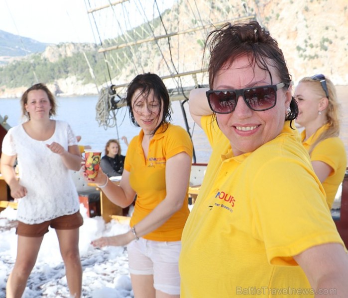 Travelnews.lv kopā ar «Novatours Summer Breeze» dalībniekiem dodas Vidusjjūrā ballēties 197848