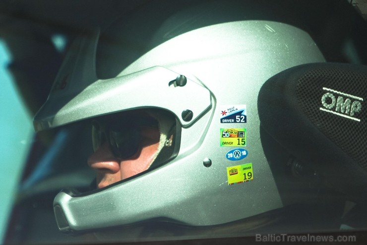 Talsu rallijā «putekļi pa gaisu», uzvarētājus šķir tikai 0,74 sekundes |
Foto autors: Gatis Smudzis Talsu rallijā «putekļi pa gaisu», uzvarētājus šķir tikai 0,74 sekundes |
Foto autors: Gatis Smudzis 197969