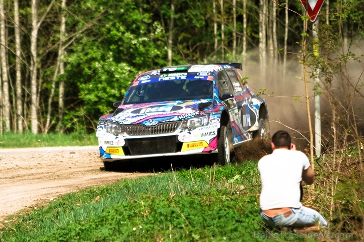 Talsu rallijā «putekļi pa gaisu», uzvarētājus šķir tikai 0,74 sekundes |
Foto autors: Gatis Smudzis Talsu rallijā «putekļi pa gaisu», uzvarētājus šķir tikai 0,74 sekundes |
Foto autors: Gatis Smudzis 197987