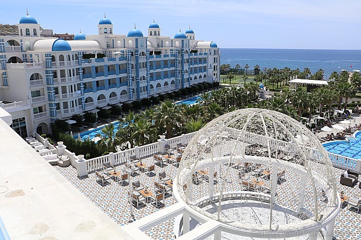 «Novatours Summer Breeze» dalībnieki izbauda «Rubi Platinum Spa Resort & Suites» pludmali Turcijā «Novatours Summer Breeze» dalībnieki izbauda «Rubi Platinum Spa Resort & Suites» pludmali Turcijā 198012