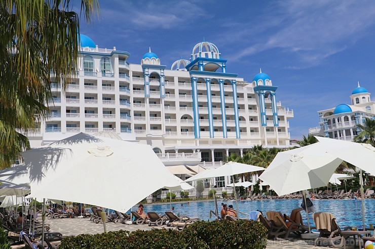 «Novatours Summer Breeze» dalībnieki iepazīst Turcijas viesnīcu «Rubi Platinum Spa Resort & Suites» «Novatours Summer Breeze» dalībnieki iepazīst Turcijas viesnīcu «Rubi Platinum Spa Resort & Suites» 198138