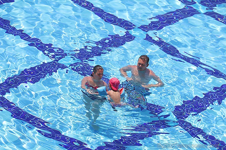 «Novatours Summer Breeze» dalībnieki iepazīst Turcijas viesnīcu «Rubi Platinum Spa Resort & Suites» «Novatours Summer Breeze» dalībnieki iepazīst Turcijas viesnīcu «Rubi Platinum Spa Resort & Suites» 198146