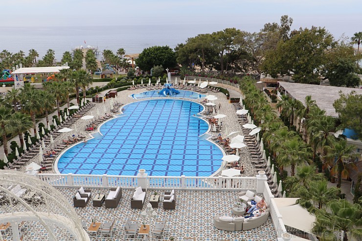 «Novatours Summer Breeze» dalībnieki iepazīst Turcijas viesnīcu «Rubi Platinum Spa Resort & Suites» «Novatours Summer Breeze» dalībnieki iepazīst Turcijas viesnīcu «Rubi Platinum Spa Resort & Suites» 198187