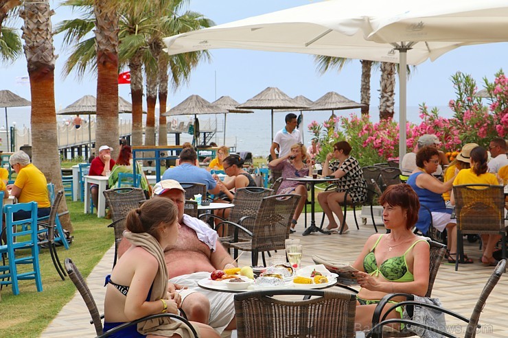 «Novatours Summer Breeze» dalībnieki iepazīst Turcijas viesnīcu «Rubi Platinum Spa Resort & Suites» «Novatours Summer Breeze» dalībnieki iepazīst Turcijas viesnīcu «Rubi Platinum Spa Resort & Suites» 198216