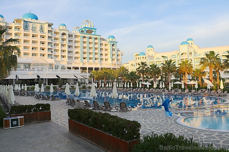 «Novatours Summer Breeze» dalībnieki ballējas Turcijas viesnīcā «Rubi Platinum Spa Resort & Suites» «Novatours Summer Breeze» dalībnieki ballējas Turcijas viesnīcā «Rubi Platinum Spa Resort & Suites» 198804