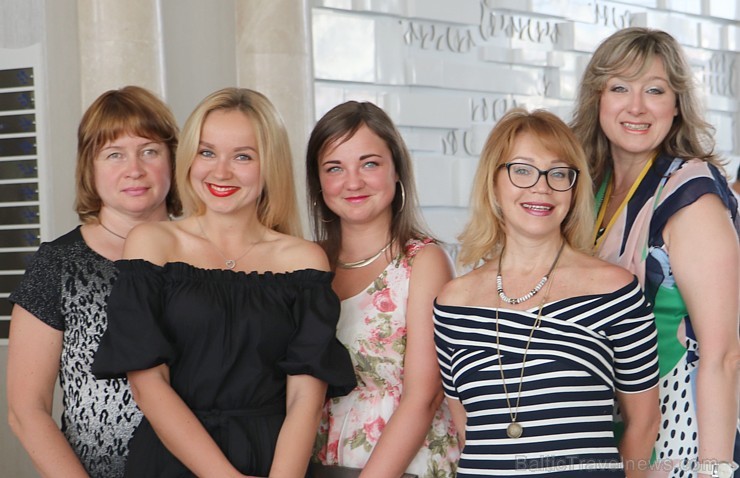 «Novatours Summer Breeze» dalībnieki ballējas Turcijas viesnīcā «Rubi Platinum Spa Resort & Suites» «Novatours Summer Breeze» dalībnieki ballējas Turcijas viesnīcā «Rubi Platinum Spa Resort & Suites» 198815