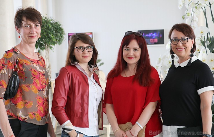 «Novatours Summer Breeze» dalībnieki ballējas Turcijas viesnīcā «Rubi Platinum Spa Resort & Suites» «Novatours Summer Breeze» dalībnieki ballējas Turcijas viesnīcā «Rubi Platinum Spa Resort & Suites» 198816