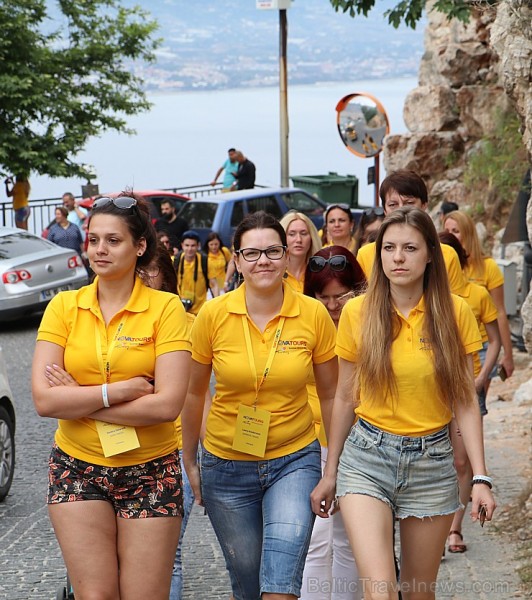 «Novatours Summer Breeze» dalībnieki apceļo Turcijas kūrortu Alanja 198968