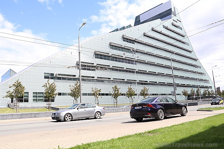 Travelnews.lv redakcija ar jauno «Lexus IS300H» apceļo Latgali un 4 dienās nobrauc 1000 km garu maršrutu Travelnews.lv redakcija ar jauno «Lexus IS300H» apceļo Latgali un 4 dienās nobrauc 1000 km garu maršrutu 199066
