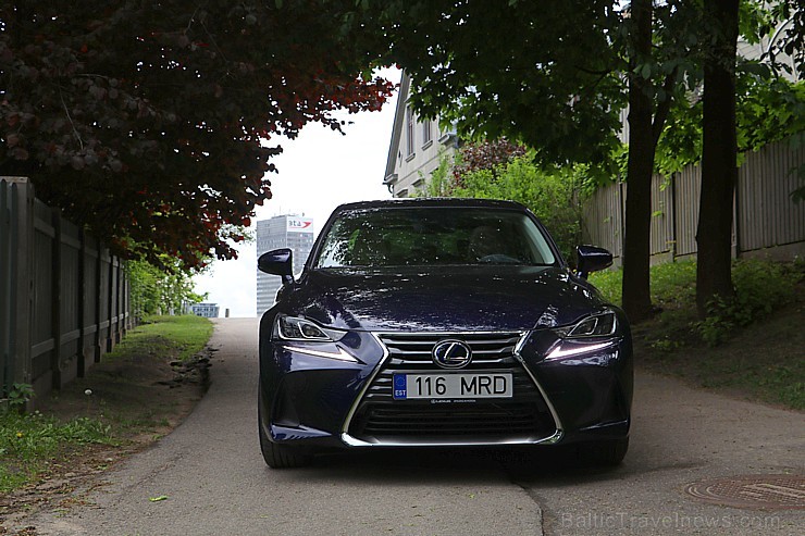 Travelnews.lv redakcija ar jauno «Lexus IS300H» apceļo Latgali un 4 dienās nobrauc 1000 km garu maršrutu Travelnews.lv redakcija ar jauno «Lexus IS300H» apceļo Latgali un 4 dienās nobrauc 1000 km garu maršrutu 199067
