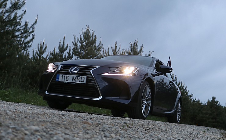 Travelnews.lv redakcija ar jauno «Lexus IS300H» apceļo Latgali un 4 dienās nobrauc 1000 km garu maršrutu Travelnews.lv redakcija ar jauno «Lexus IS300H» apceļo Latgali un 4 dienās nobrauc 1000 km garu maršrutu 199091