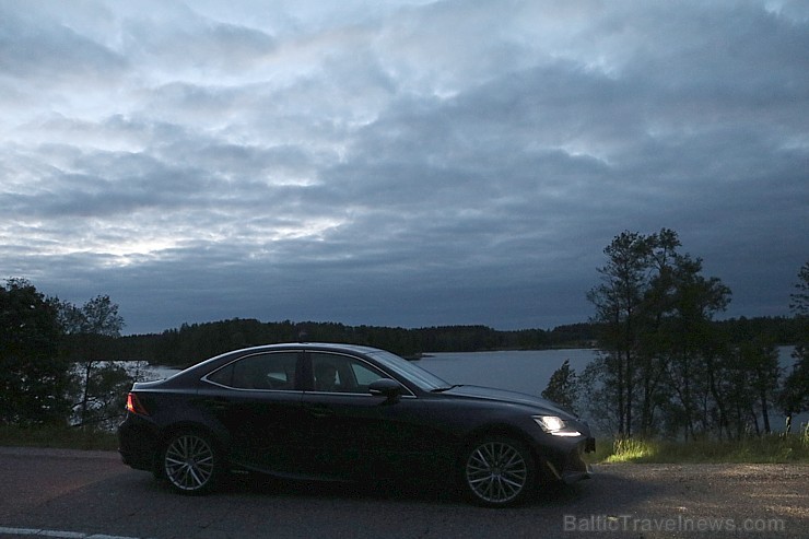 Travelnews.lv redakcija ar jauno «Lexus IS300H» apceļo Latgali un 4 dienās nobrauc 1000 km garu maršrutu Travelnews.lv redakcija ar jauno «Lexus IS300H» apceļo Latgali un 4 dienās nobrauc 1000 km garu maršrutu 199101