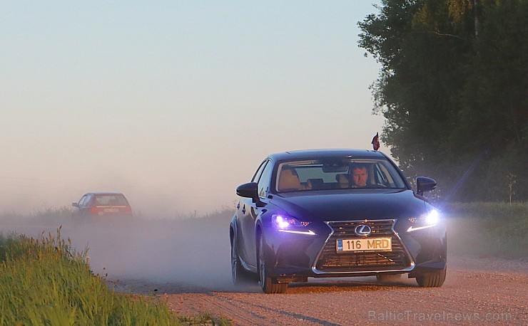 Travelnews.lv redakcija ar jauno «Lexus IS300H» apceļo Latgali un 4 dienās nobrauc 1000 km garu maršrutu Travelnews.lv redakcija ar jauno «Lexus IS300H» apceļo Latgali un 4 dienās nobrauc 1000 km garu maršrutu 199131