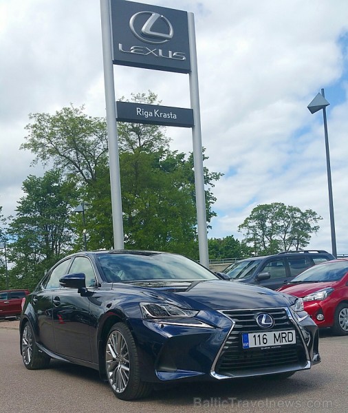 Travelnews.lv redakcija ar jauno «Lexus IS300H» apceļo Latgali un 4 dienās nobrauc 1000 km garu maršrutu Travelnews.lv redakcija ar jauno «Lexus IS300H» apceļo Latgali un 4 dienās nobrauc 1000 km garu maršrutu 199160