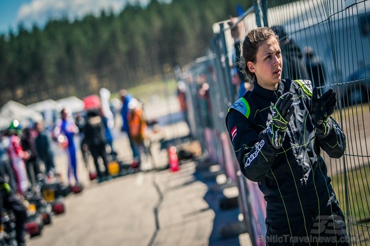 Rīgā «Rotax Nordic Challenge» spēkus mērījuši sporta kartingi 199229