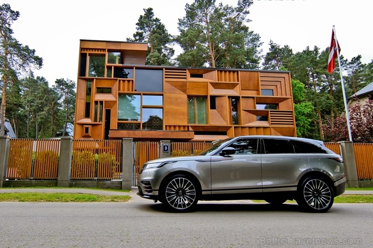 Jaunais Range Rover Velar «atrādījies» Rīgas ielās 199980