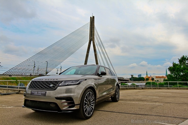 Jaunais Range Rover Velar «atrādījies» Rīgas ielās 200001
