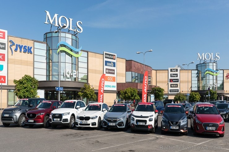 Konkursā «Latvijas Gada auto 2018» noritējis pirmais testa brauciens 200155
