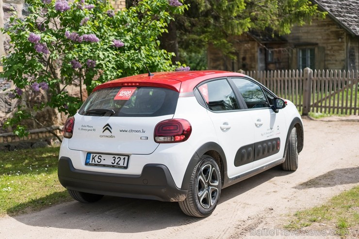 Konkursā «Latvijas Gada auto 2018» noritējis pirmais testa brauciens 200181