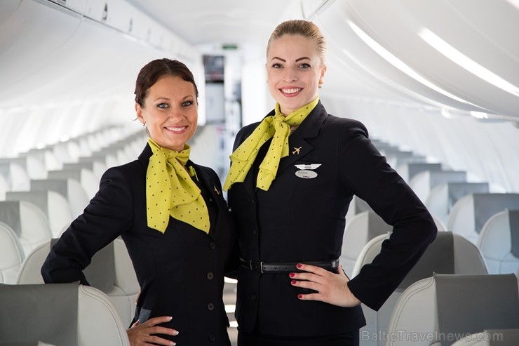 «Airbaltic» pasaulē lielākajā aviācijas izstādē Parīzē prezentē «Bombardier» CS300 lidmašīnu 200566