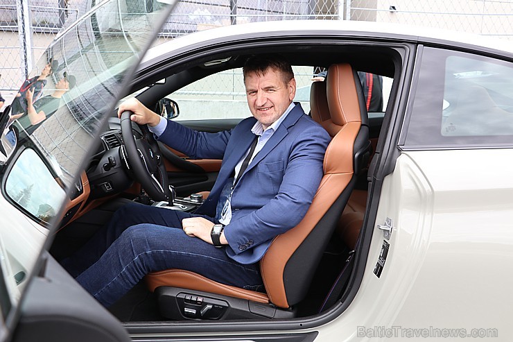 Travelnews.lv ņem aktīvu dalību BMW M pieredzes pasākumā Biķernieku trasē 201391