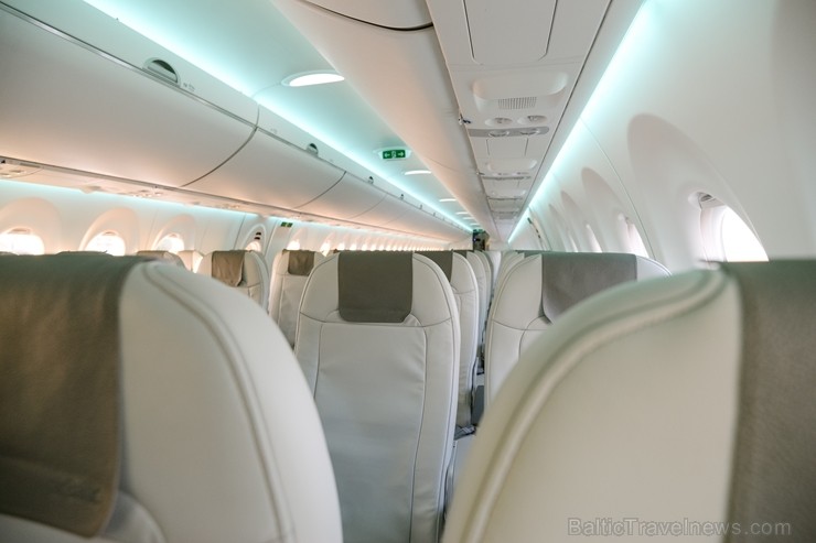 Lidosta «Rīga» un «Airbaltic» medijiem atrāda savu infrastruktūru un gaisa floti 202209