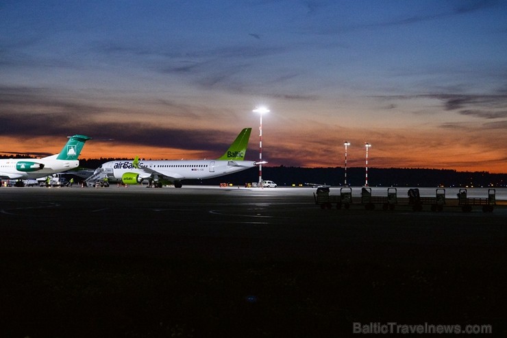 Lidosta «Rīga» un «Airbaltic» medijiem atrāda savu infrastruktūru un gaisa floti 202237