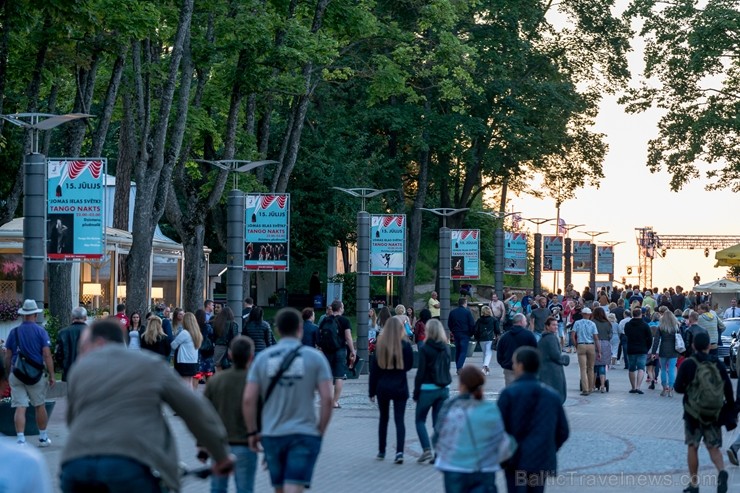 Jūrmalā  aizvadīti Jomas ielas svetki un Tango nakts 202330