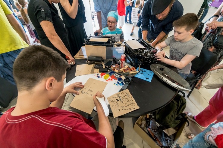 Jūrmalā  aizvadīti Jomas ielas svetki un Tango nakts 202353