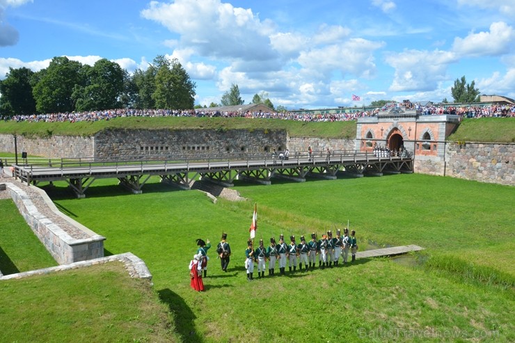 Daugavpils cietoksnī norisinājies 3. Starptautiskais vēstures rekonstrukcijas klubu festivāls «Dinaburg 1812» Daugavpils cietoksnī norisinājies 3. Starptautiskais vēstures rekonstrukcijas klubu festivāls «Dinaburg 1812» 202598