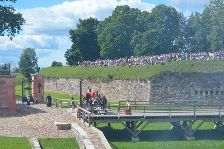 Daugavpils cietoksnī norisinājies 3. Starptautiskais vēstures rekonstrukcijas klubu festivāls «Dinaburg 1812» Daugavpils cietoksnī norisinājies 3. Starptautiskais vēstures rekonstrukcijas klubu festivāls «Dinaburg 1812» 202599