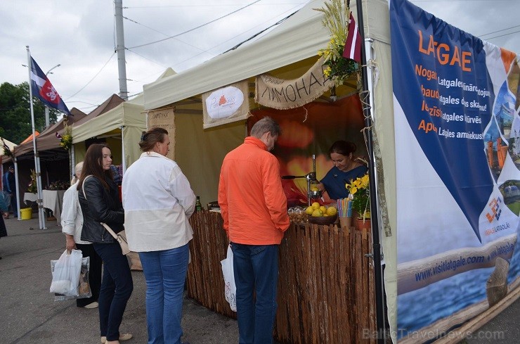 Latgale tikusi interesanti pārstāvēta starptautiskajā mākslas festivālā «Slavjanskij Bazar 2017» Vitebskā, Baltkrievijā Latgale tikusi interesanti pārstāvēta starptautiskajā mākslas festivālā «Slavjanskij Bazar 2017» Vitebskā, Baltkrievijā 202640