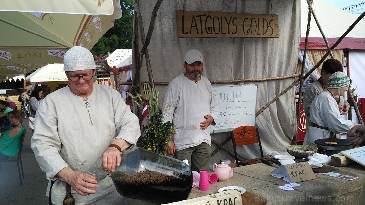 Latgale tikusi interesanti pārstāvēta starptautiskajā mākslas festivālā «Slavjanskij Bazar 2017» Vitebskā, Baltkrievijā Latgale tikusi interesanti pārstāvēta starptautiskajā mākslas festivālā «Slavjanskij Bazar 2017» Vitebskā, Baltkrievijā 202650