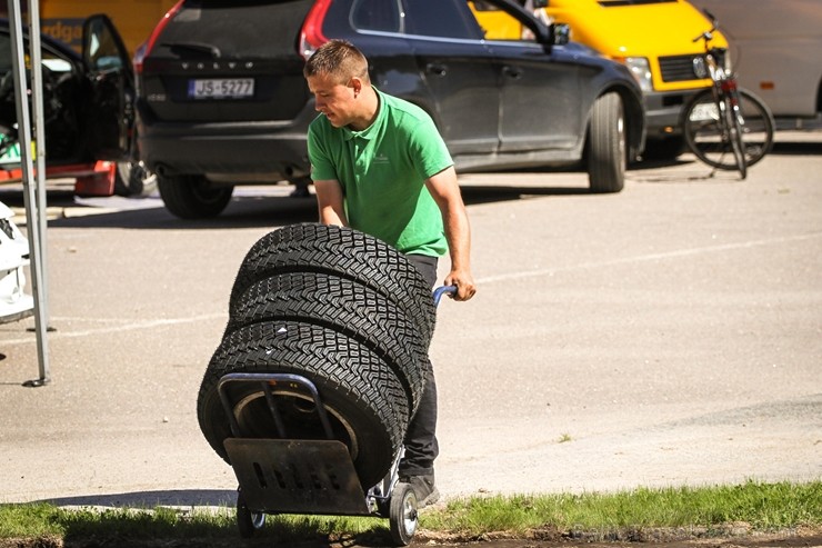 Ar spraigām cīņām nedēļas nogalē noslēdzies Rallijs Latvija. 202870