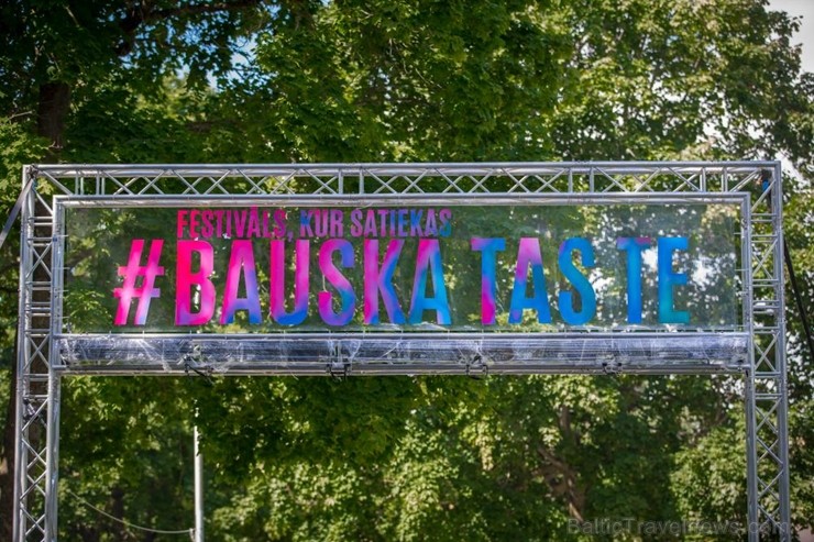 Bauskā krāšņi un priecīgi norisinājies pirmais Bauska TasTe festivāls 203895