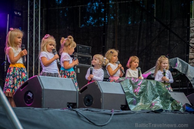 Bauskā krāšņi un priecīgi norisinājies pirmais Bauska TasTe festivāls 203903