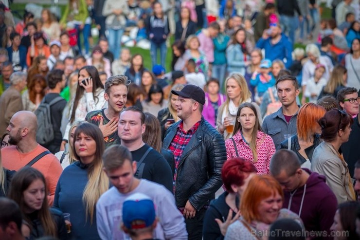 Bauskā krāšņi un priecīgi norisinājies pirmais Bauska TasTe festivāls 203929