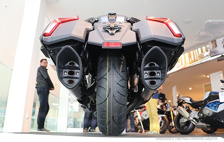 Inchcape Motors Latvija piedāvā jaunu motociklu BMW K 1600 B ceļošanai 205138