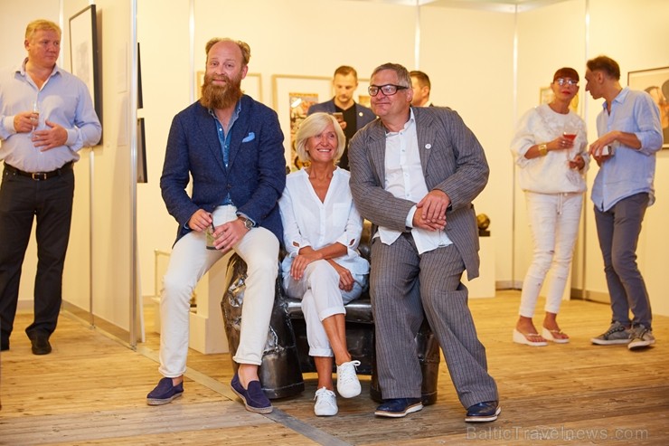 Jūrmalas pludmales kompleksā «Legend Beach» pirmo reizi notiek mākslas gadatirgus «Jurmala Art Fair». Jūrmalas pludmales kompleksā «Legend Beach» pirmo reizi notiek mākslas gadatirgus «Jurmala Art Fair». 205332