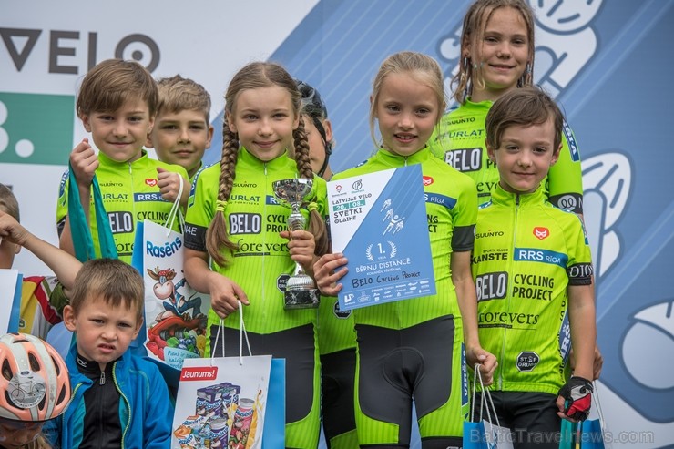 Olainē krāšņi aizvadīti jau trešie Latvijas Velo svētki 205529