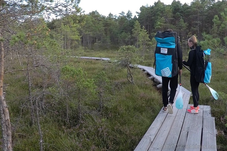 Travelnews.lv izbauda SUP saulrieta piedzīvojumu Cenas tīrelī 205837