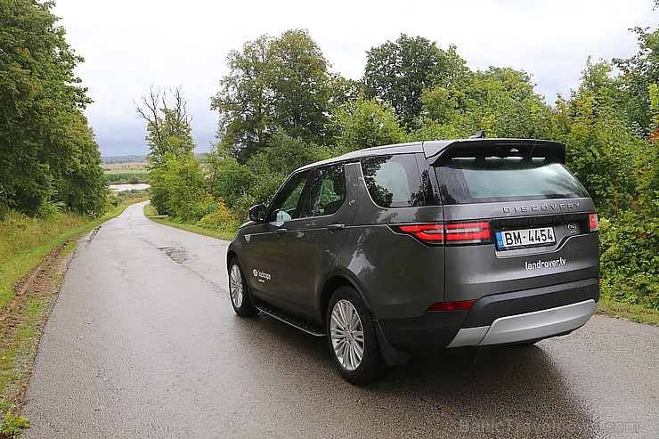 Travelnews.lv ar jauno Land Rover Discovery dodas pusdienot uz Rūmenes kafejnīcu 207144