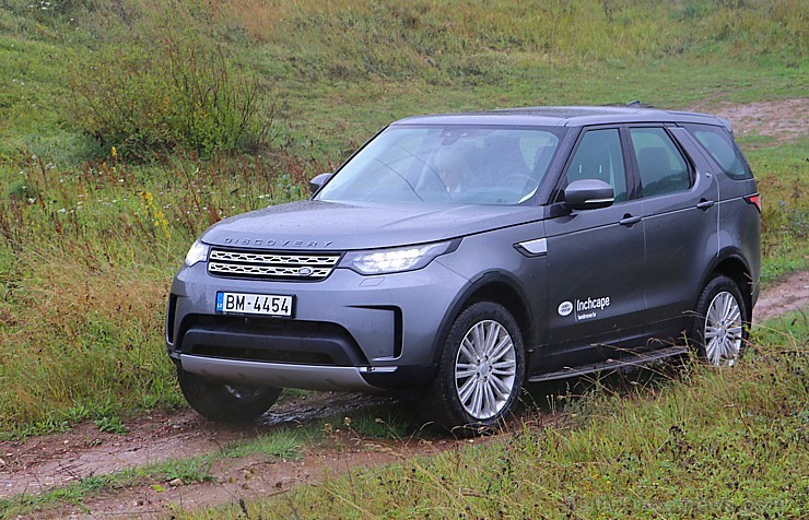 Travelnews.lv ar jauno Land Rover Discovery dodas pusdienot uz Rūmenes kafejnīcu 207145