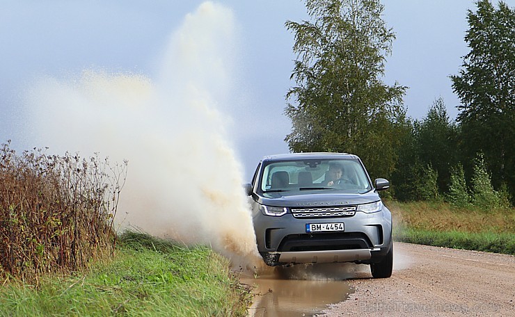 Travelnews.lv ar jauno Land Rover Discovery dodas pusdienot uz Rūmenes kafejnīcu 207146