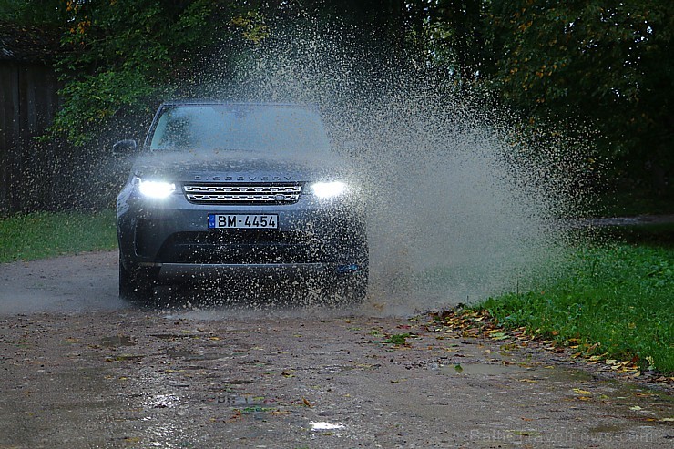 Travelnews.lv ar jauno Land Rover Discovery dodas pusdienot uz Rūmenes kafejnīcu 207225