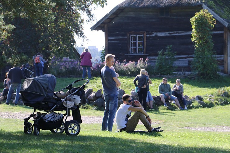 Rudens ražas svētkus svin Latvijas Etnogrāfiskais brīvdabas muzejā 207687